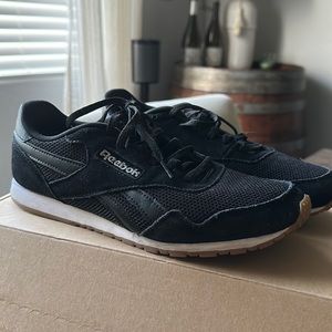 Reebok Classic Casual Shoes